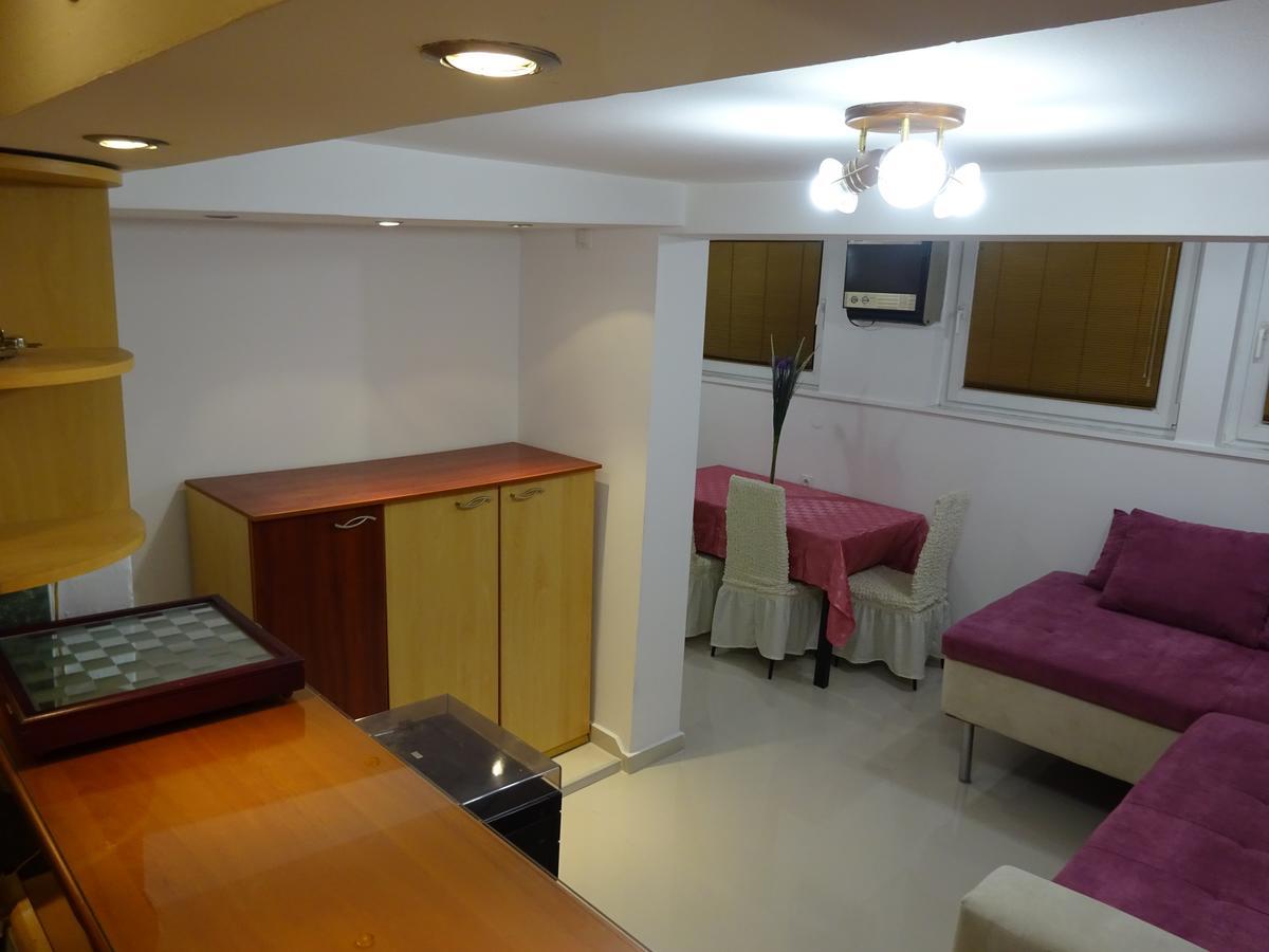 Jasmin White Apartment Skopje Ngoại thất bức ảnh