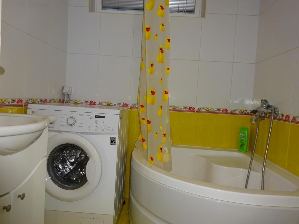 Jasmin White Apartment Skopje Ngoại thất bức ảnh