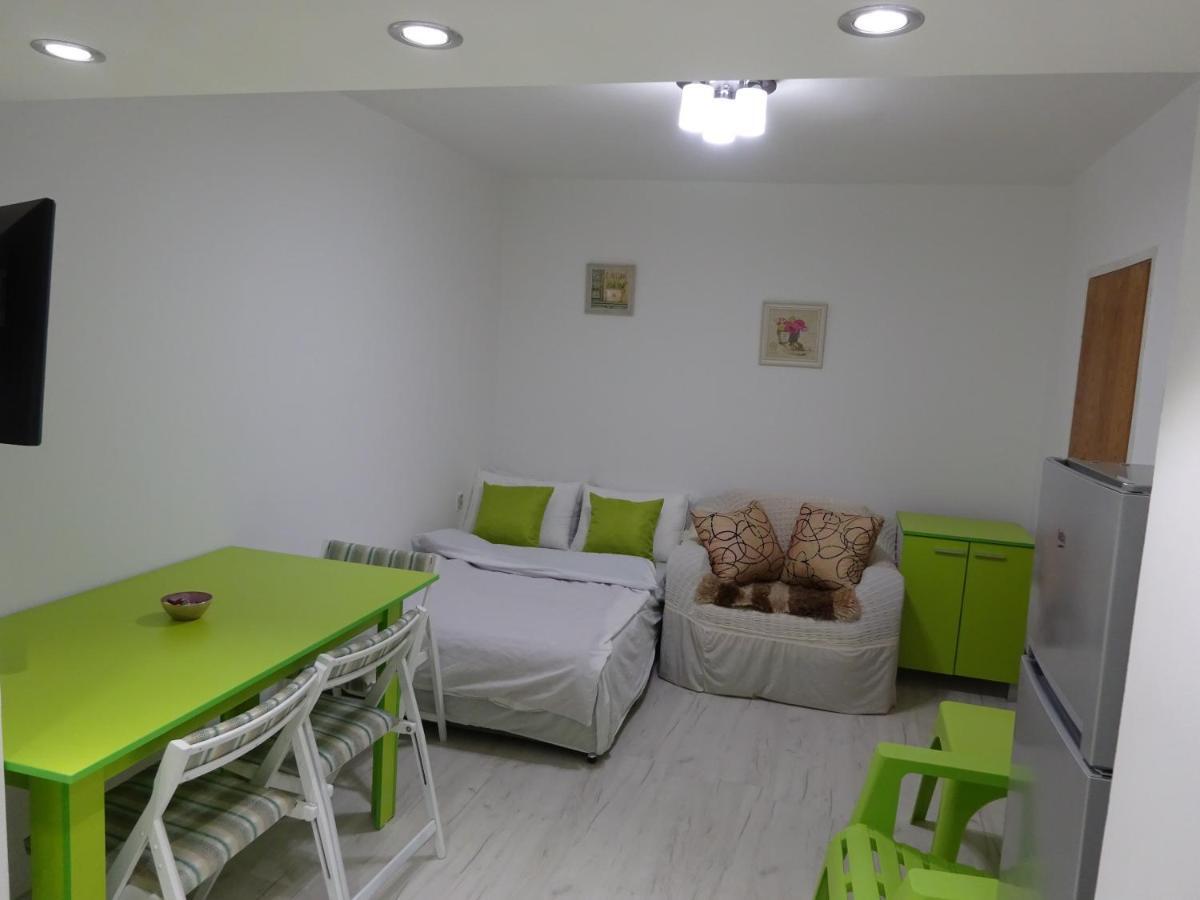 Jasmin White Apartment Skopje Ngoại thất bức ảnh